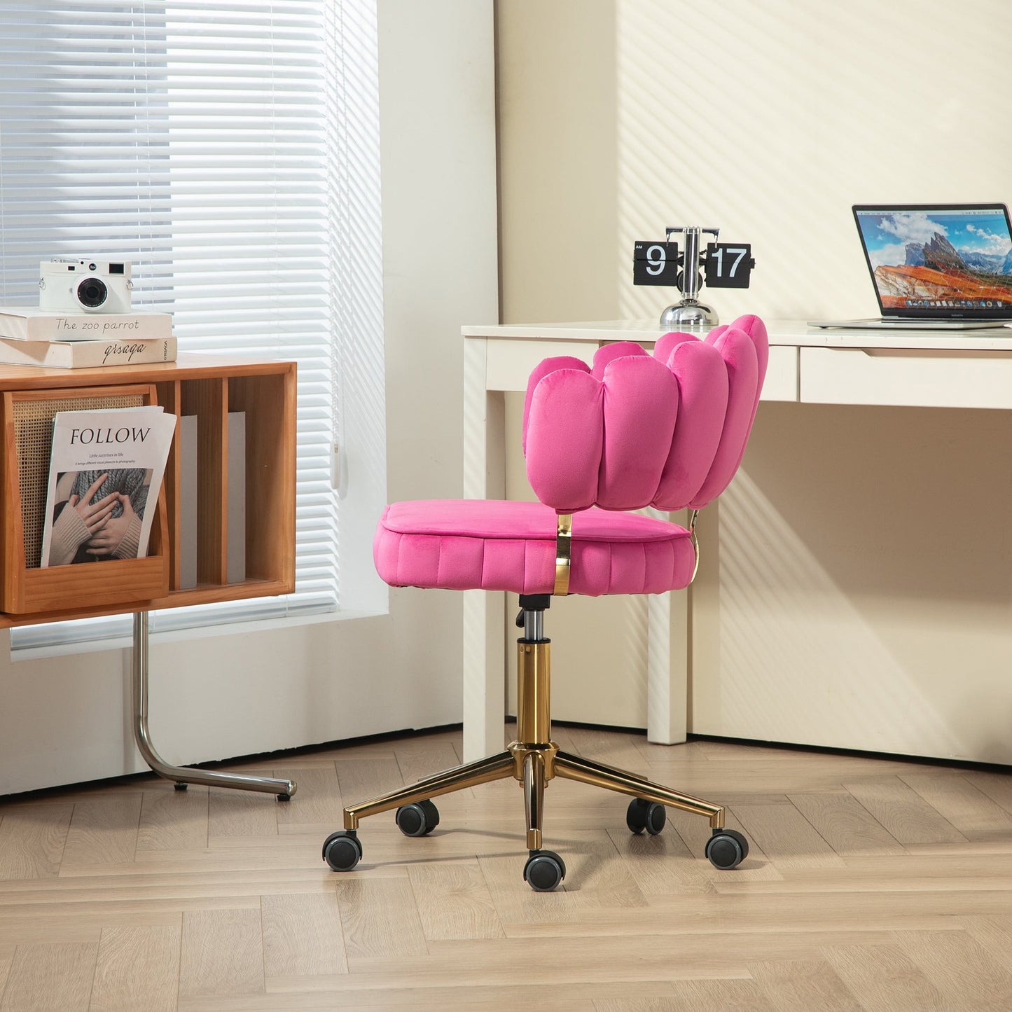 Velvet Home Office Desk Chair, Modern Cute Computer Chair, Wheels