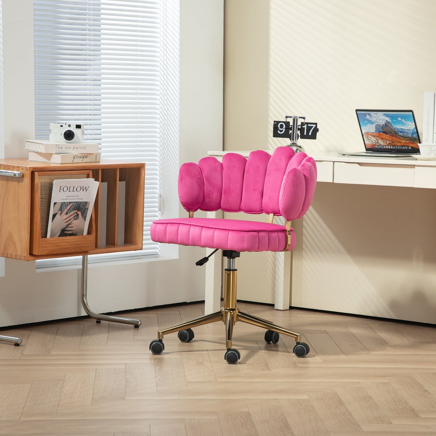 Velvet Home Office Desk Chair, Modern Cute Computer Chair, Wheels