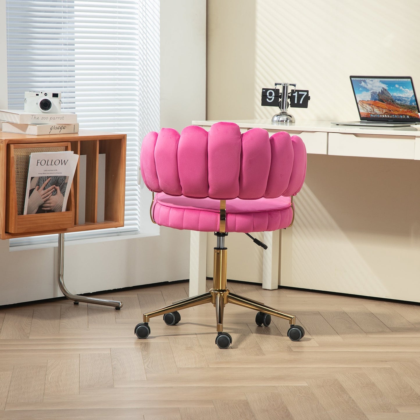 Velvet Home Office Desk Chair, Modern Cute Computer Chair, Wheels