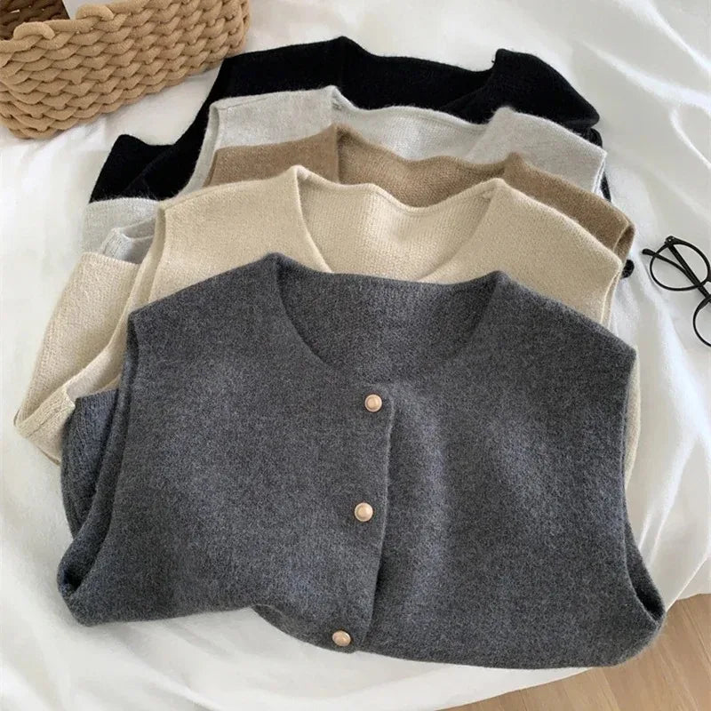 Button Down Elegant Women Knitted Cardigan Sleeveless Female Casual